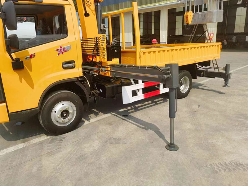 23米高空作業車